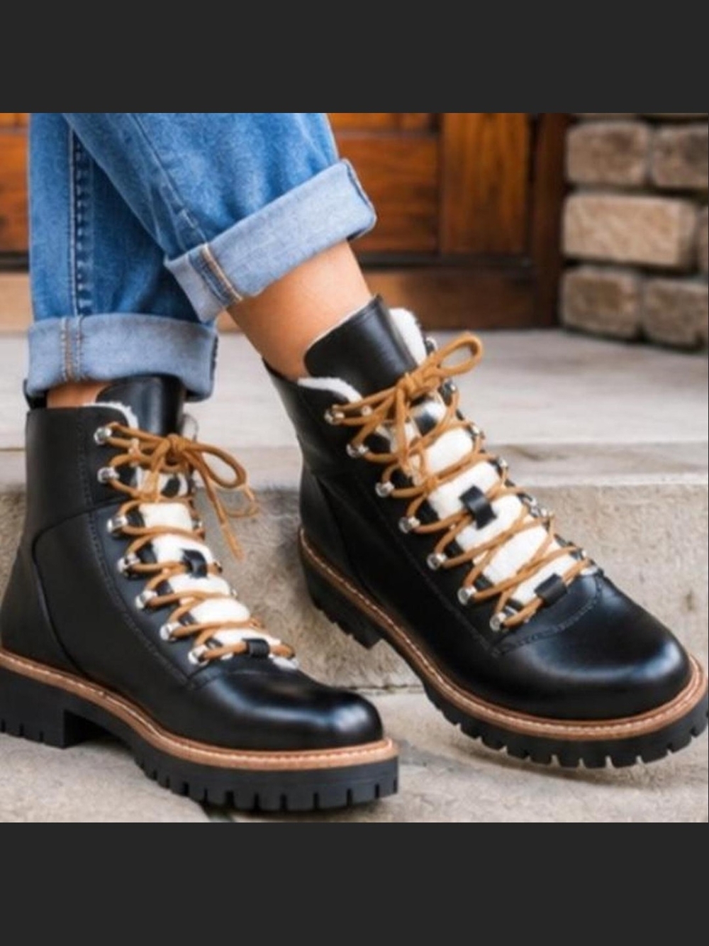 ⭐Black Women's Lace-Up Hiker Boots with Tan Laces